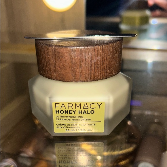 Farmacy Other - Farmacy Honey Halo Ceramide Moisturizer - Yellow Cream Jar with Brown Lid